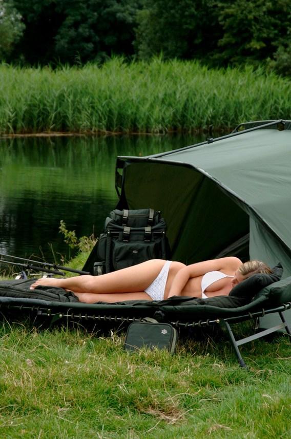 sexy fishing  - fishing1.jpg